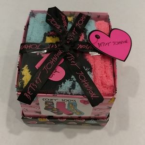 3pk Betsey Johnson Cozy Socks